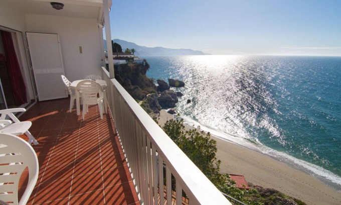 Nerja City Centre Apartment | CARABEO 60 1C MENYBER
