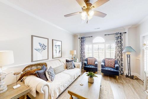 Carolina Yacht Landing Apartment | Carolina Yacht Landing S-14