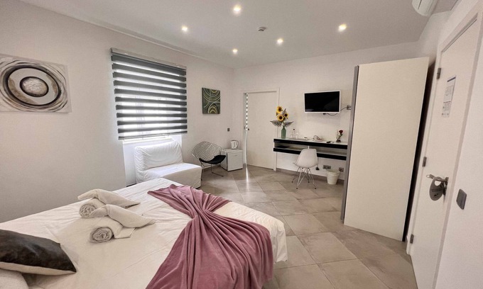 Poco Partido Hotel | Carvoeiro B&B and S.P.A Suite 3