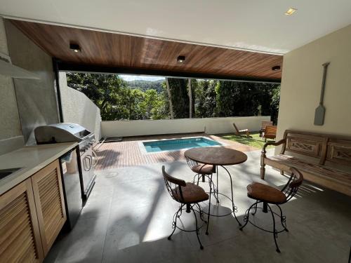 Teresopolis House | Casa 08 Floresta Boa Vista - Piscina Privativa e Lounge com Deck em Meio à Natureza