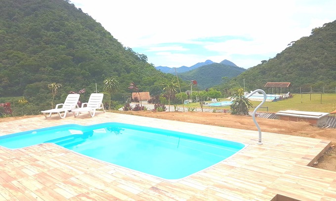 Prata House | Casa 5 Suítes, Piscina e Churrasqueira Privativas em Teresópolis