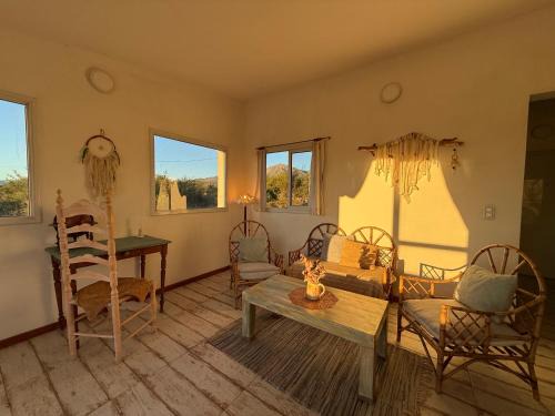 Capilla del Monte House | Casa Agua Marfil