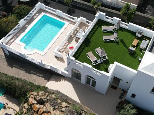 Conil Villa | Casa Alba - By AZ Rentals