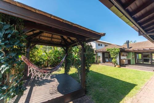 Campeche Central House | Casa ampla c/jardim e churrasqueira BK3156