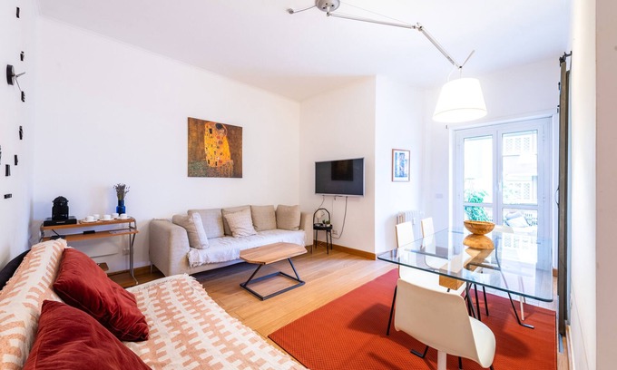 Monte Sacro Apartment | Casa Aniene - Two Bedroom Apartment, Sleeps 4