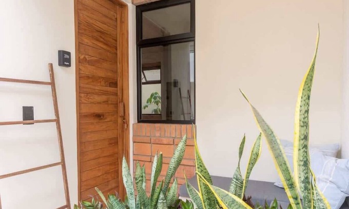 Jimenez Apartment | Casa Aymara 301: Modern Apartment and nearby Beach