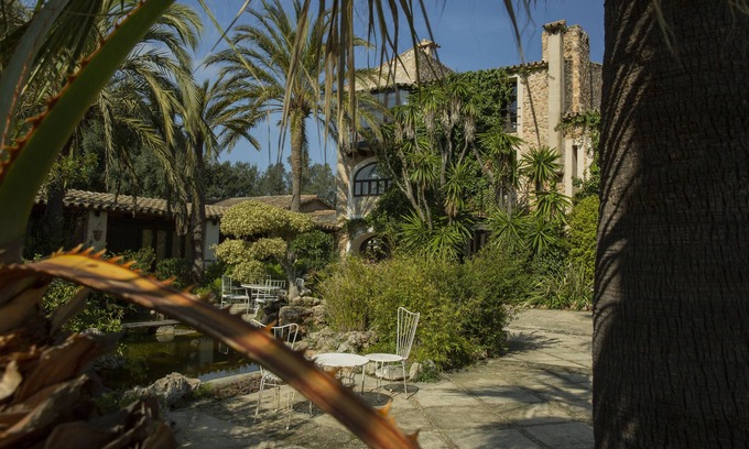 Portol Villa | Casa Balandra: Experiential Guest House