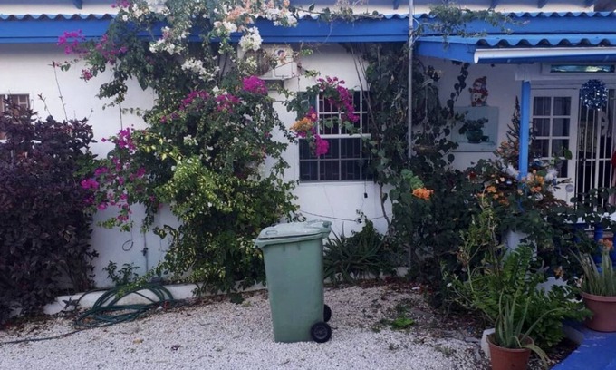 Willemstad House | Casa Bienvenida Vlakbij Strand, Optie HuurAuto’s voor $29usd pd of 4x4 $60 pd.