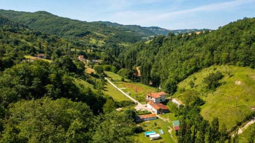 Pietralunga House | Casa Biron