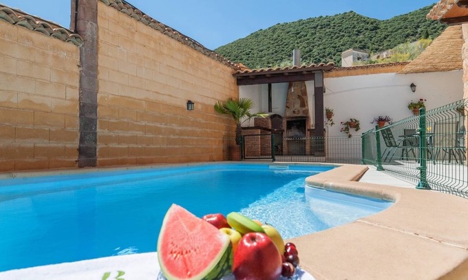 Arbuniel Villa | Casa Calera Arbuniel by Ruralidays