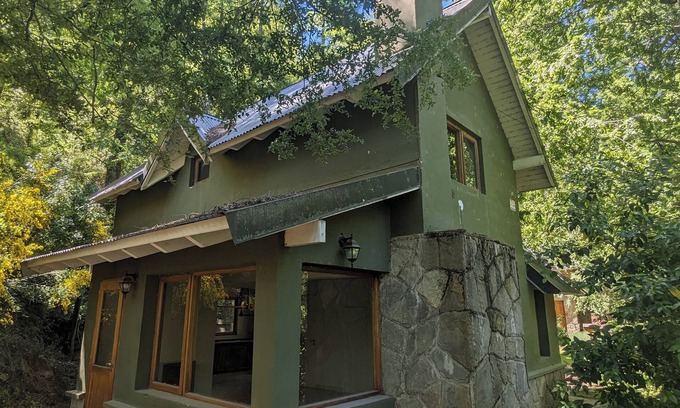 San Martin de los Andes House | Casa Côt - Wine, mountains and lakes!