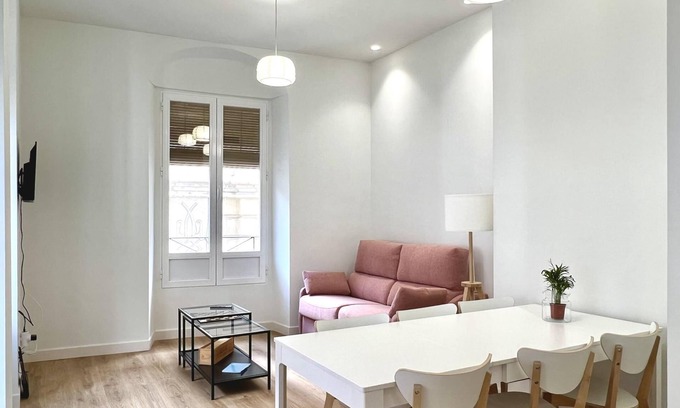 Distrito Centro Apartment | Casa con terraza Alfonso XIII