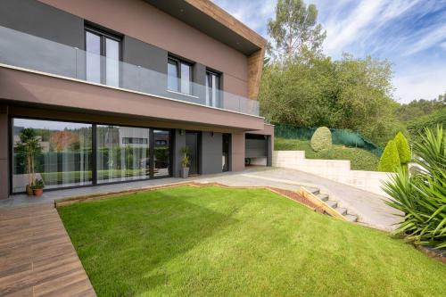 Mungia House | Casa con Vistas al Paisaje y Encanto en el Corazón del País Vasco,España