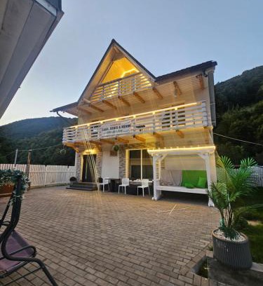 Petrila House | Casa Denis & Kevin
