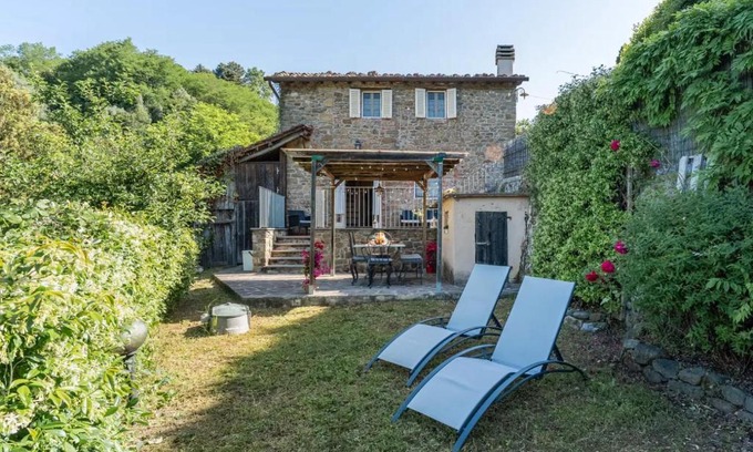 Villabuona House | Casa Di Laino