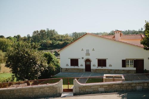 Bagunte Bed & Breakfast | Casa do Ave Riverside Suite
