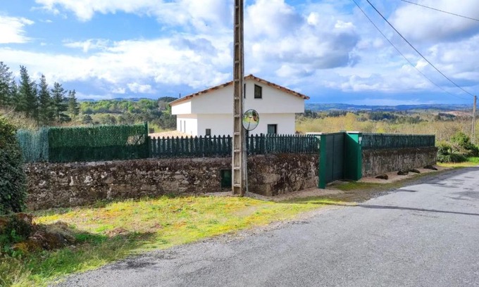 Sober House | Casa do garras sober