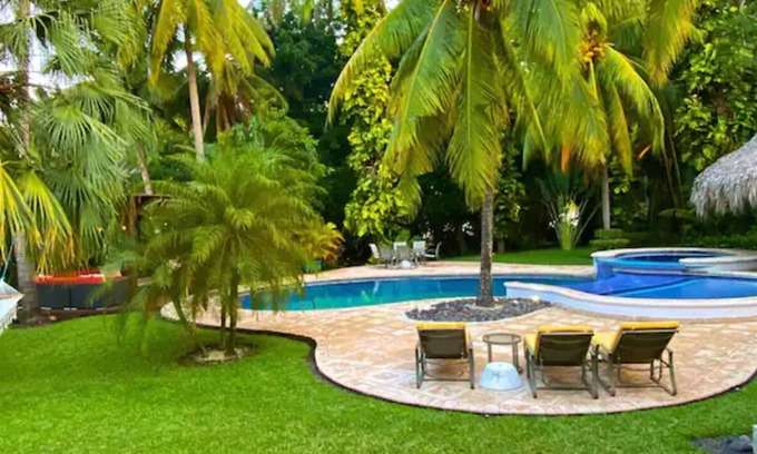 Iztapa Villa | Casa Don Willo