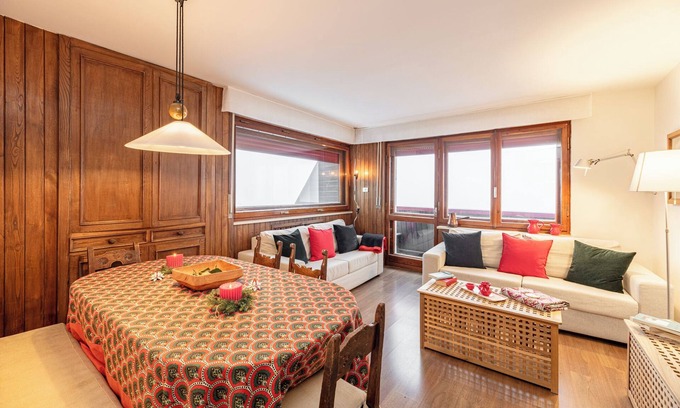 Courmayeur Apartment | Casa Etoile, a 10-minute walk from downtown and the cable car!