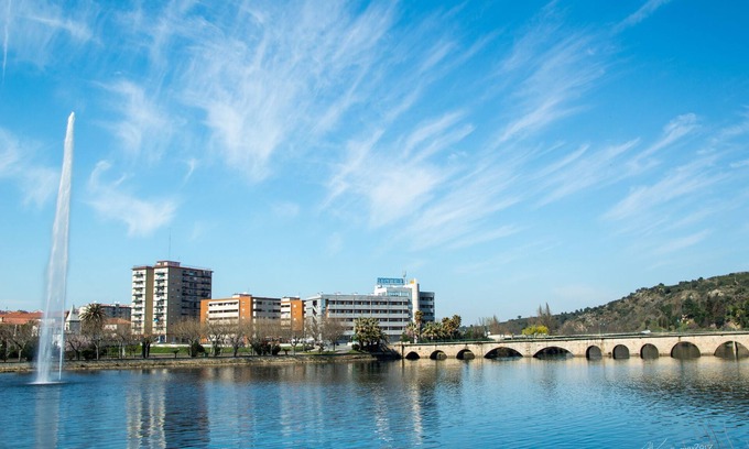 Mirandela House | Casa Férias MariCeu Detached single-storey house refurbished in Mirandela