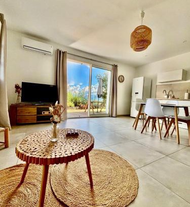 Santa-Reparata-di-Balagna Apartment | Casa Fondale