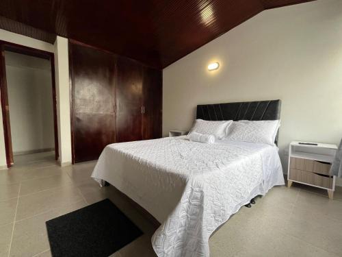 Suba House | Casa Hotel Pontevedra - cerca a la clínica Shaio,