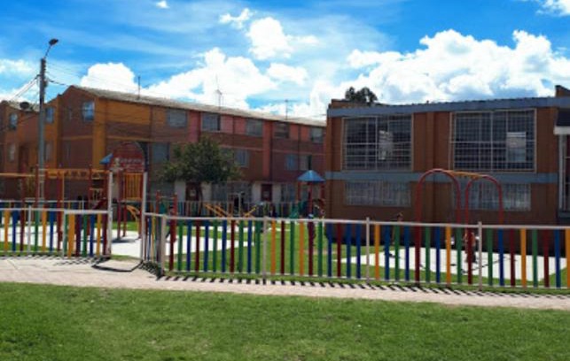 Soacha House | Casa Independiente 3 habitaciones 2 Baños