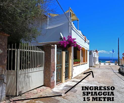 Maladroscia House | Casa Josto a due passi da Spiaggia Maladroxia