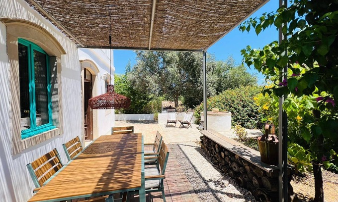Fonte do Bispo House | Casa Lagar (Algarve, Portugal), beautiful vacation home with lots of privacy!