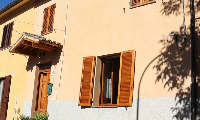 Fabriano House | CASA LELLA - Bright, comfortable and quiet apartment 3 km from Fabriano