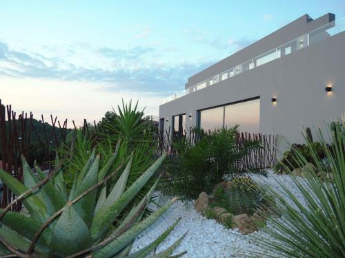 Begur Villa | Casa Lou, architect villa with heated pool at Begur, 470m2
