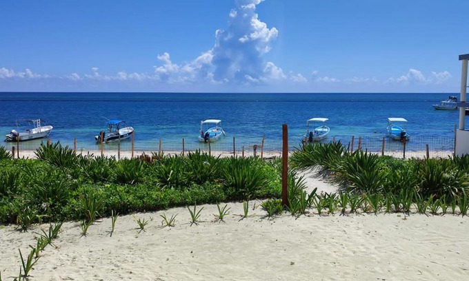 Puerto Morelos House | Casa Lucia Beachfront Puerto Morelos