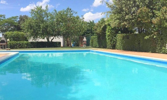 Campagnatico House | Casa Maggiorana C: A characteristic and welcoming apartment that is part of an ancient country house surrounded by the greenery, with Free WI-FI.