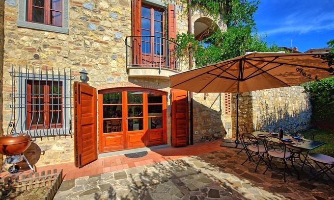 Villa A Sesta Apartment | Casa Maria Luisa - Apartment with pool