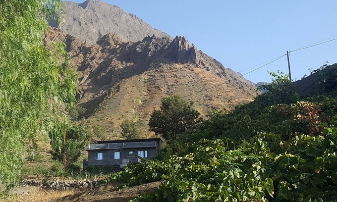 Sao Filipe House | Casa Monte Amarelo