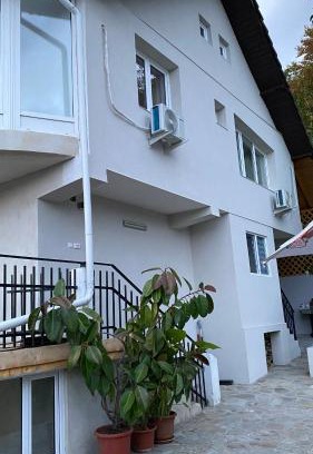 Pucioasa House | Casa NICORAD Camere