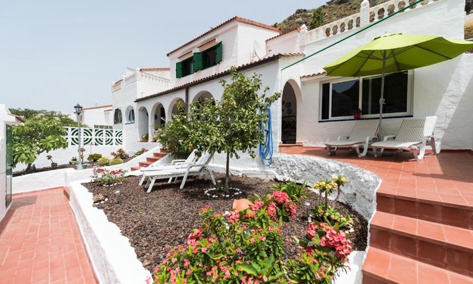 Agaete House | Casa Panchita -Maravillosas vistas al mar y montaña