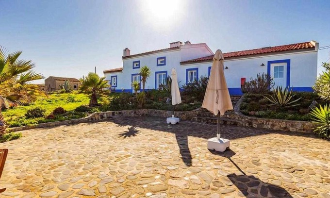 Carrapateira House | Casa Presente Guesthouse