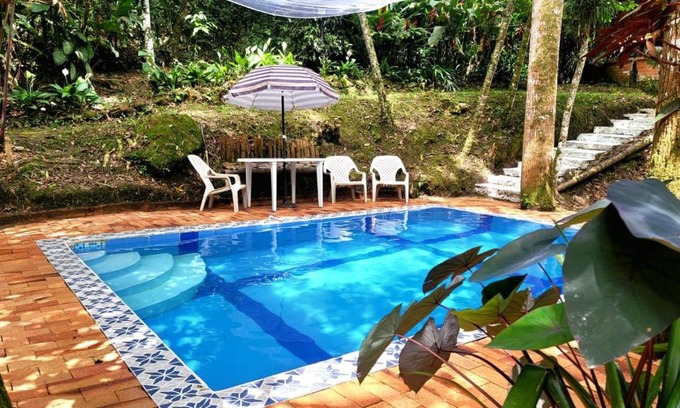 La Vega Villa | Casa Quinta privada con piscina soleada Billar, Tejo, Jacuzzy climatizado, kiosco