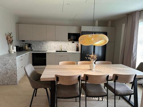 Seinajoki Apartment | Casa Rantala, cozy living with family and friends