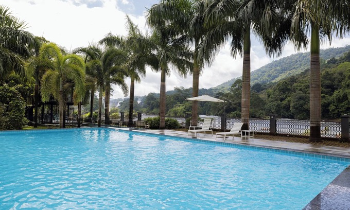 Perumbavoor Hotel | Casa Rio Resort Athirapilly