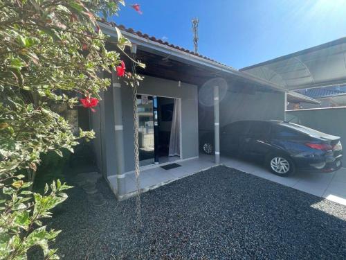 Itacolomi House | Casa Rua Lapa em Balneário Picarras