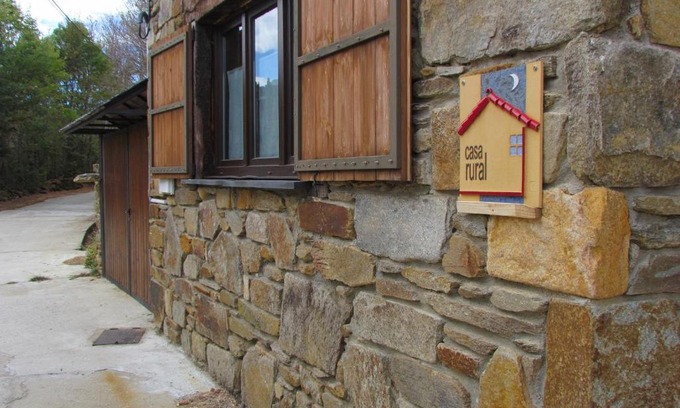 Robleda-Cervantes House | CASA RURAL El Refugio del Poeta