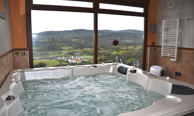 Guijo de Avila House | Casa Rural & SPA Mirador de la Covatilla