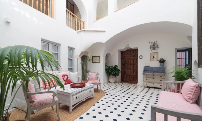 San Ambrosio Hotel | Casa Shelly Hospedería