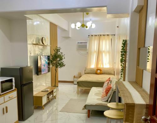 Basak Apartment | Casa Solayá at Royal Oceancrest Condominium Mactan