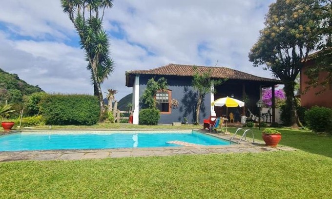 Petropolis House | Casa Temporada com Tranquilidade e Aconchego - Petrópolis - RJ