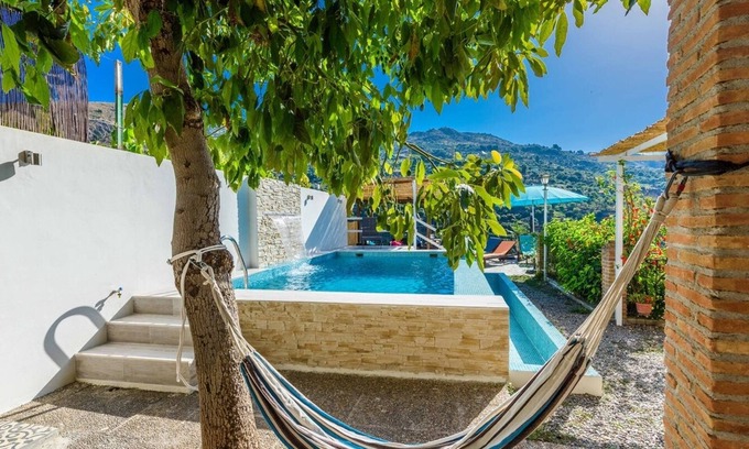 Guajar Faraguit Villa | Casa Turquesa Los Guájares by Ruralidays