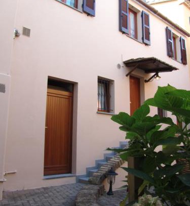 Mondolfo Bed & Breakfast | Casa Vacanze - B&B La Casetta