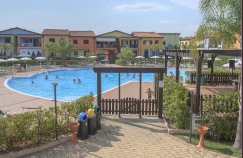 Lido Apartment | Casa Vacanze Ginevra & Carlotta Villaggio RIVAZZURRA POLICORO
